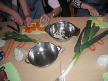 Erbsensuppe kochen 